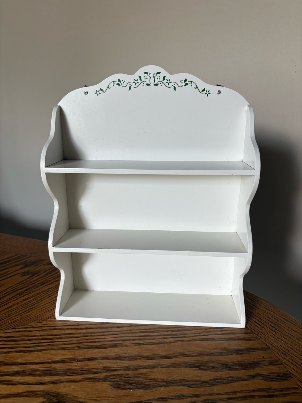 Vintage Avon Victorian Houses Spice Canisters White Decorative Wall Shelf Rack